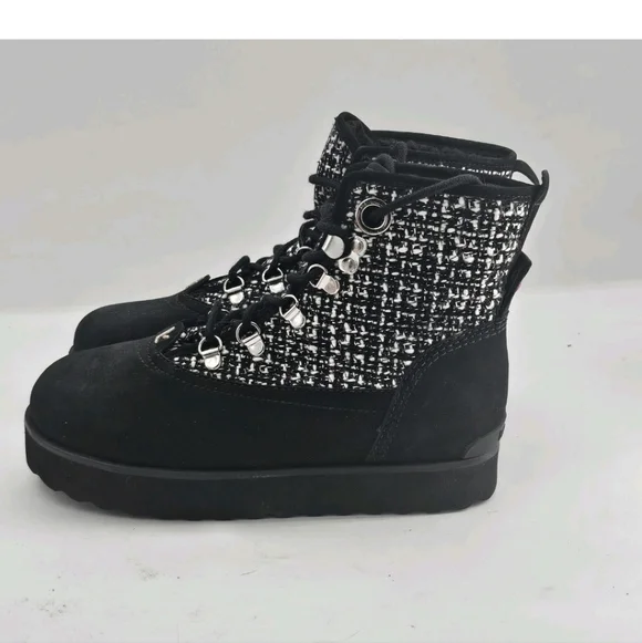 LARROUDE Vail Flat Lace up Boots Size 6.5 Black Suede Tweed NWOB NEW $415
